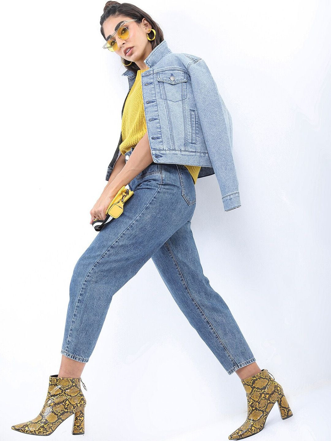 Washed Spread Collar Crop Denim Jacket – Breathable Crop Trucker for Pakistan | PARINDA