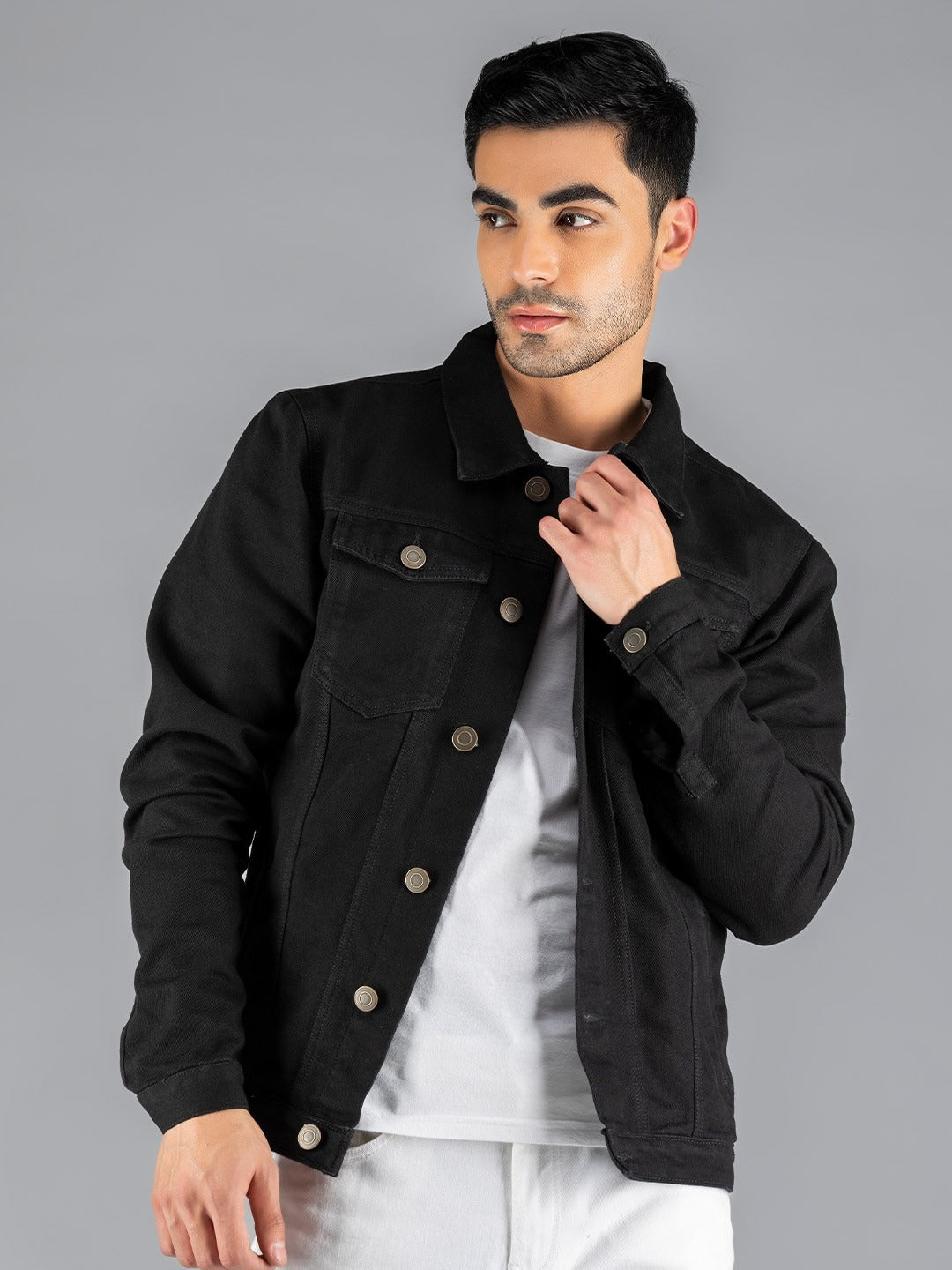Men Black Lightweight Outdoor Denim Jacket – Stylish, All-Season Outerwear for Pakistan | PARINDA