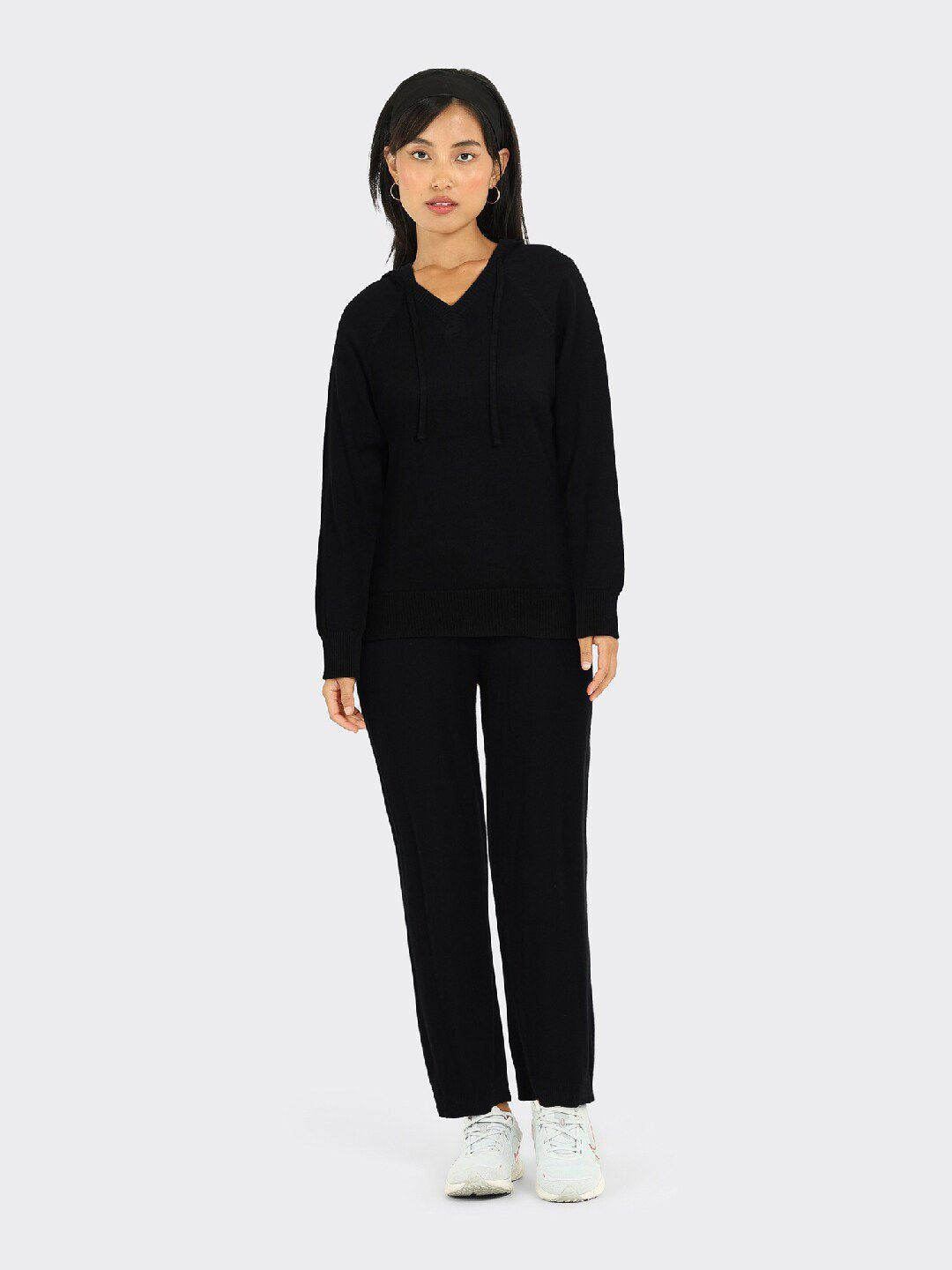 Women Black Hooded Hoodie — Classic Black Pullover with Kangaroo Pocket | PRINDA Pakistan