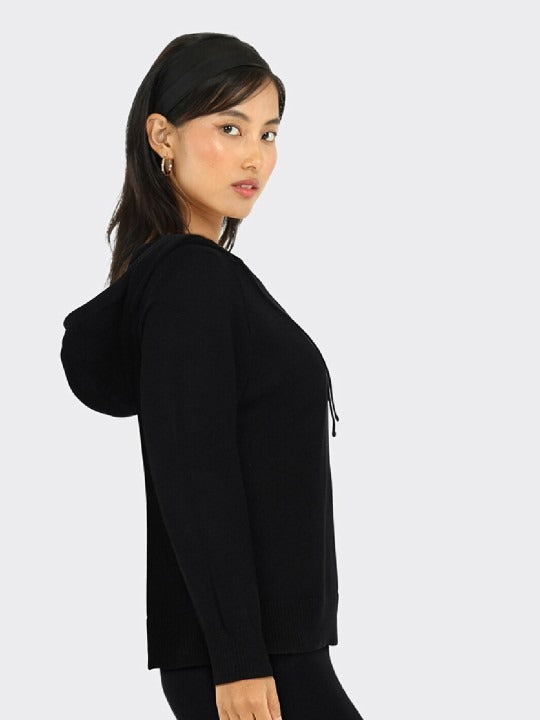 Women Black Hooded Hoodie — Classic Black Pullover with Kangaroo Pocket | PRINDA Pakistan