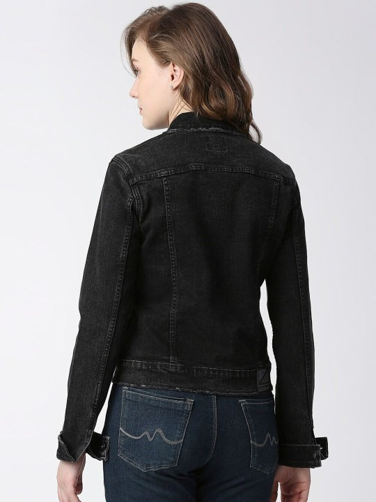 Women Washed Cotton Crop Denim Jacket for Daily Wear in Pakistan | PARINDA