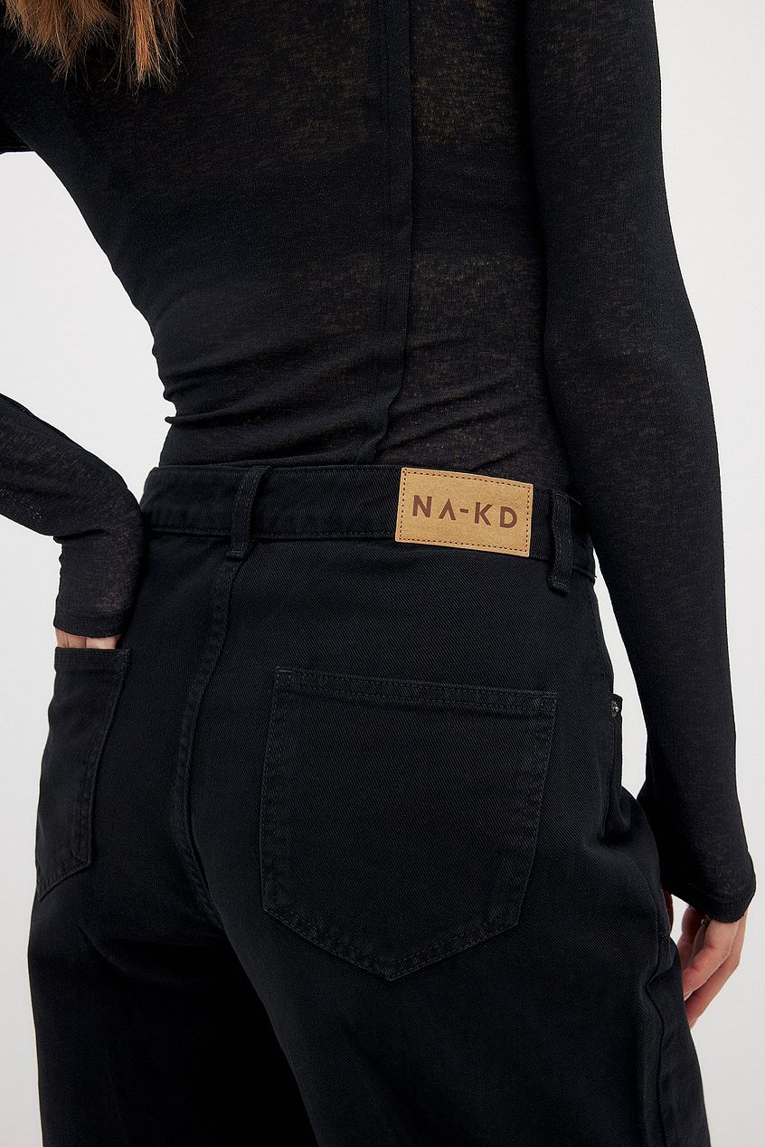 Women Wide Mid Waist Jeans – Mid-Rise Wide Leg Denim for Pakistani Women | PRINDA