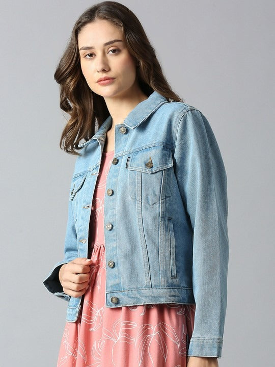 Women Washed Lightweight Outdoor Denim Jacket with Patchwork – Breathable Stylish Outerwear for Pakistan | PARINDA