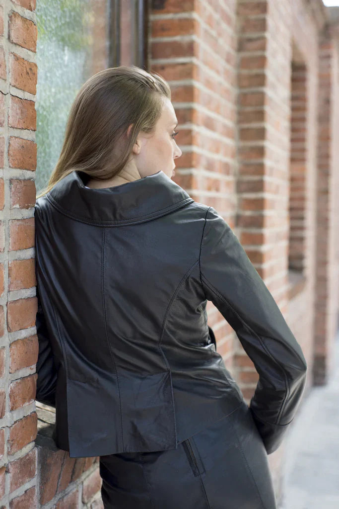 PRINDA Crop Leather Blazer For Women