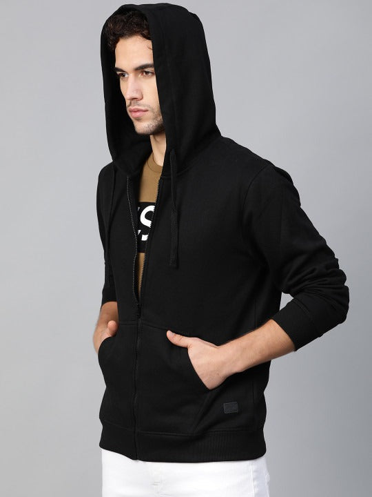 Men Black Solid Hooded Sweatshirt – Cotton Fleece Pullover Hoodie for Men in Pakistan | PRINDA
