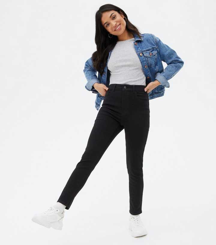 Petite Black Dark Wash Lift & Shape Jenna Skinny Jeans - PRINDA - Jeans -