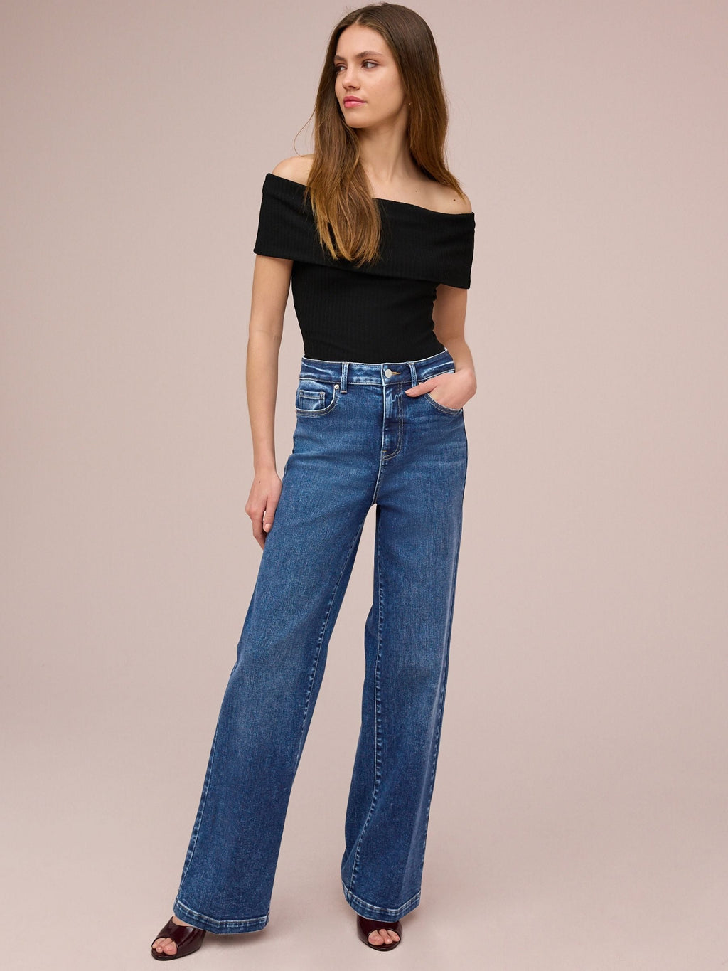 Women Dark Blue Wide Leg Jeans – Trendy High-Waist Denim for Everyday Wear in Pakistan | PRINDA