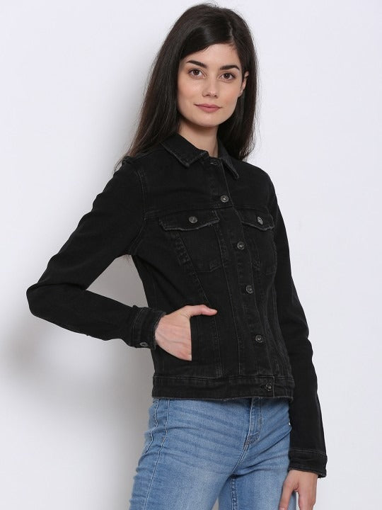 Long Sleeves Washed Denim Jacket – Classic Washed Finish for Pakistan | PARINDA