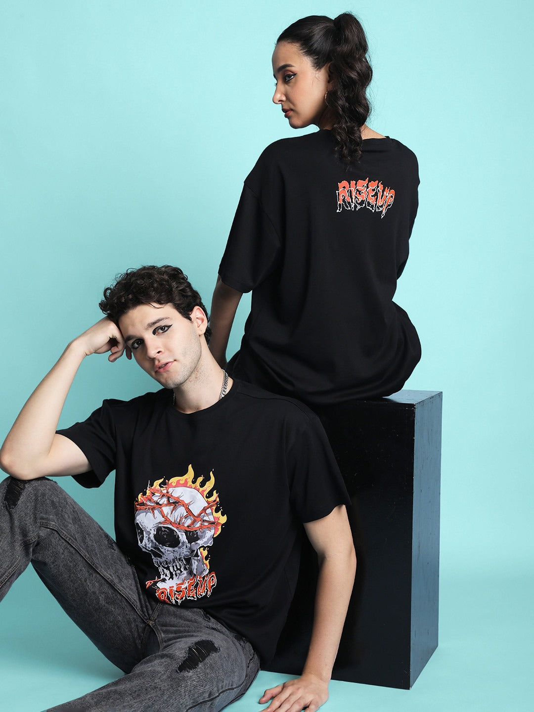 Unisex Printed Drop-Shoulder Sleeves Oversized T-shirt – Trendy Streetwear Cotton Tee in Pakistan | PRINDA