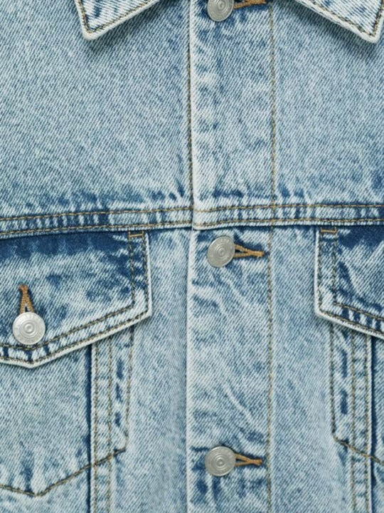 Men Solid Spread Collar Denim Jacket – Urban Cool Style for Everyday Wear in Pakistan | PARINDA