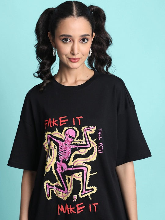Men Halloween Graphic Print Round Neck Cotton T-Shirt – Stylish Festive Outfit in Pakistan | PRINDA
