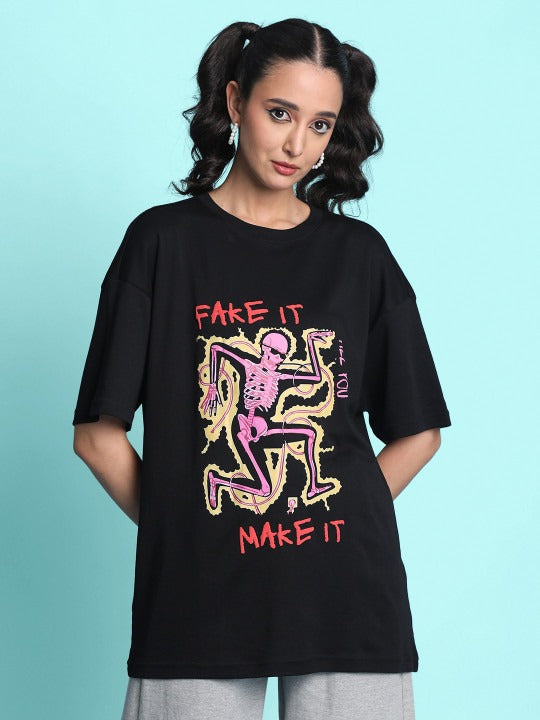 Men Halloween Graphic Print Round Neck Cotton T-Shirt – Stylish Festive Outfit in Pakistan | PRINDA
