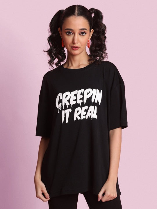 Unisex Halloween Graphic Print Round Neck Cotton Oversized T-Shirt – Trendy Festive Streetwear in Pakistan | PRINDA
