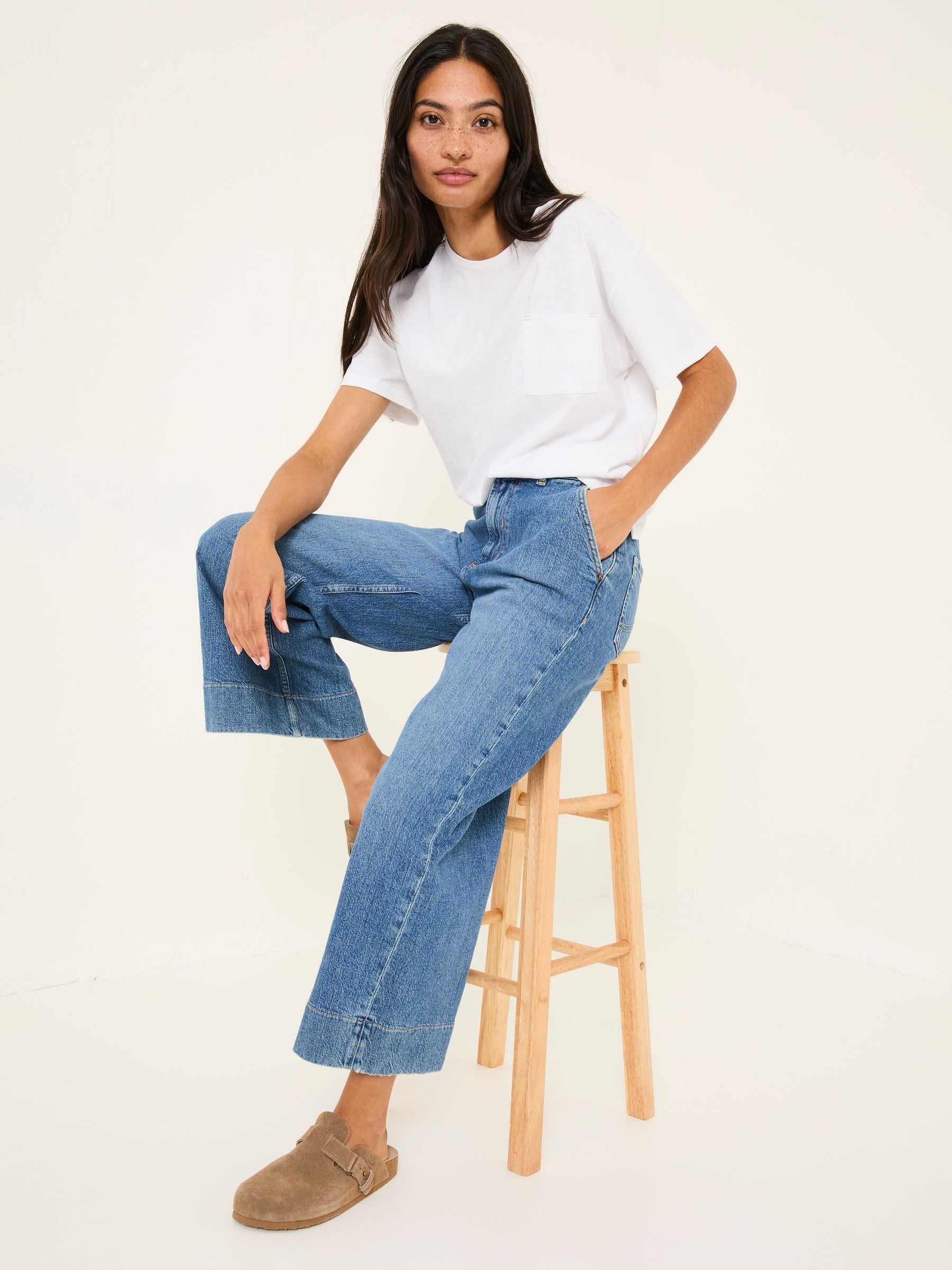 Women FatFPRINDA Hove Blue Denim Wide Leg Crop Jeans – Stylish Cropped Denim for Pakistani Women