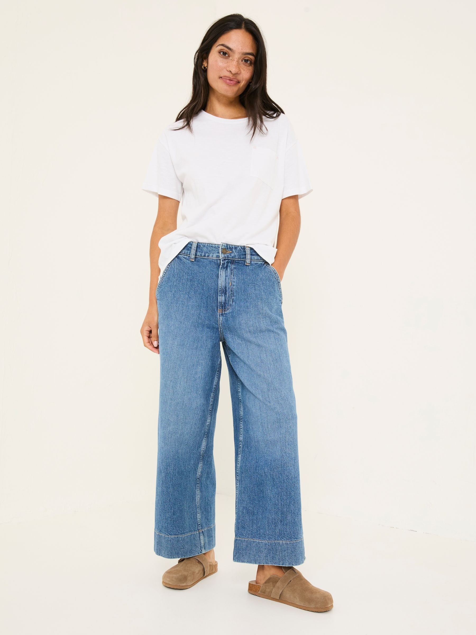 Women FatFPRINDA Hove Blue Denim Wide Leg Crop Jeans – Stylish Cropped Denim for Pakistani Women