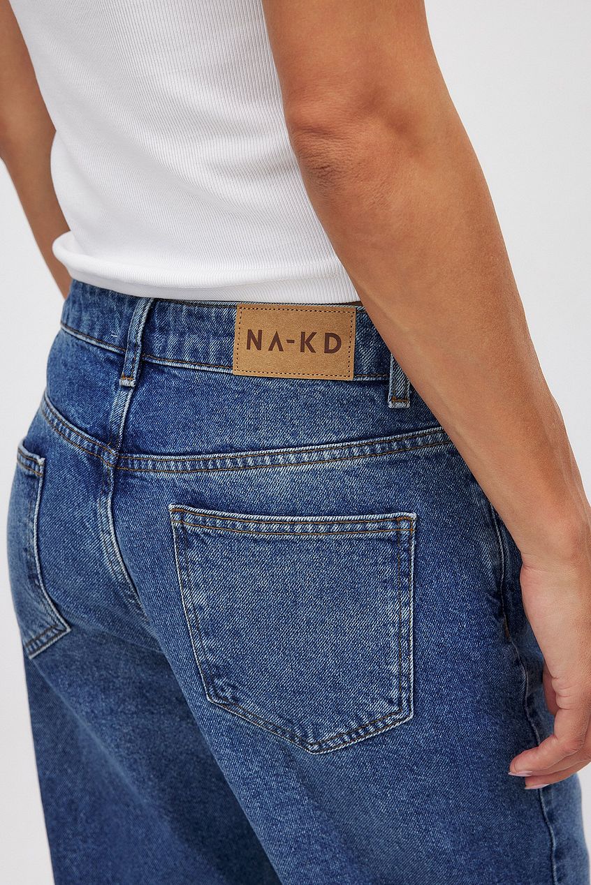 Women Straight Loose Fit Jeans – Classic Straight-Leg, Relaxed Comfort Denim for Pakistan | PRINDA