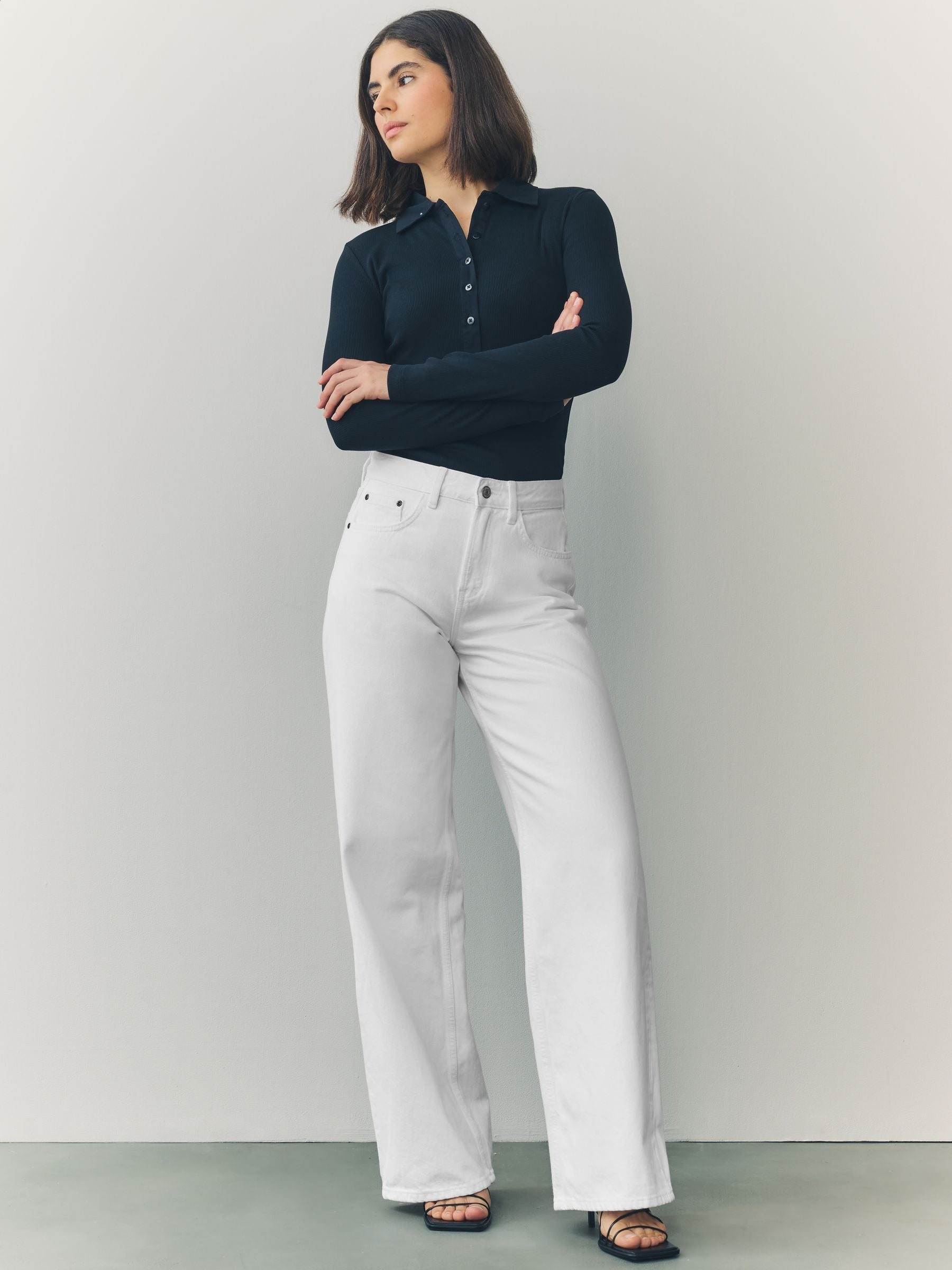Women White Wide Leg Jeans – Elegant High Waisted Denim Pants for Stylish Outfits in Pakistan | PRINDA