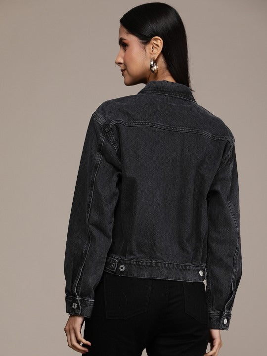 Washed Cotton Denim Jacket – Lightweight Breathable Cotton Jacket for Pakistan | PARINDA