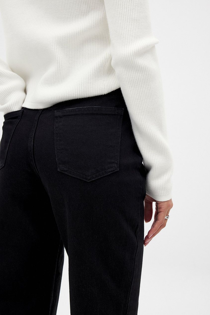 Women Straight High Waist Jeans – Classic High-Rise Straight Leg for Pakistani Women | PRINDA