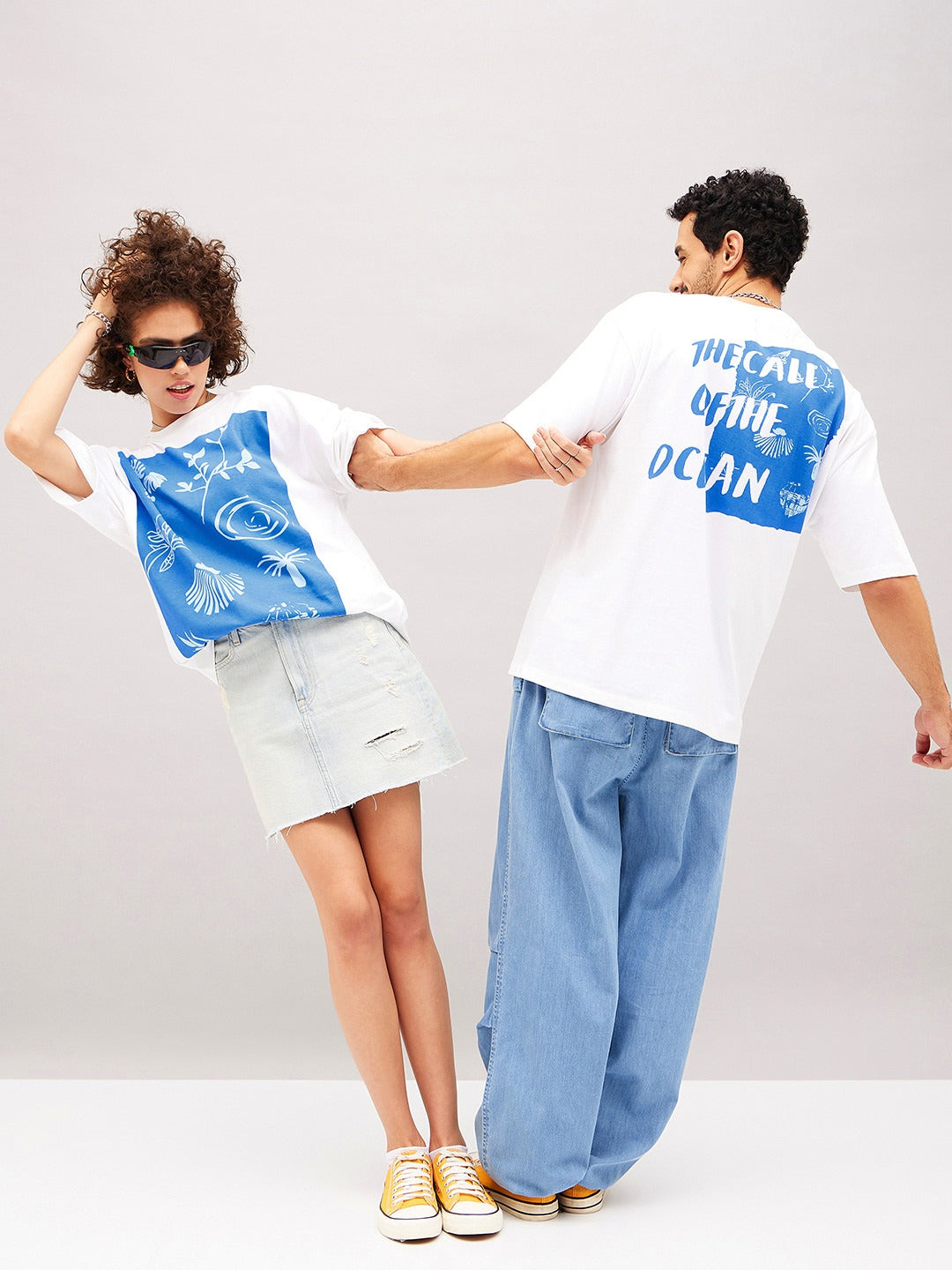 Unisex White Typography Printed Pure Cotton Oversized T-Shirt in Pakistan – Trendy Streetwear by PRINDA