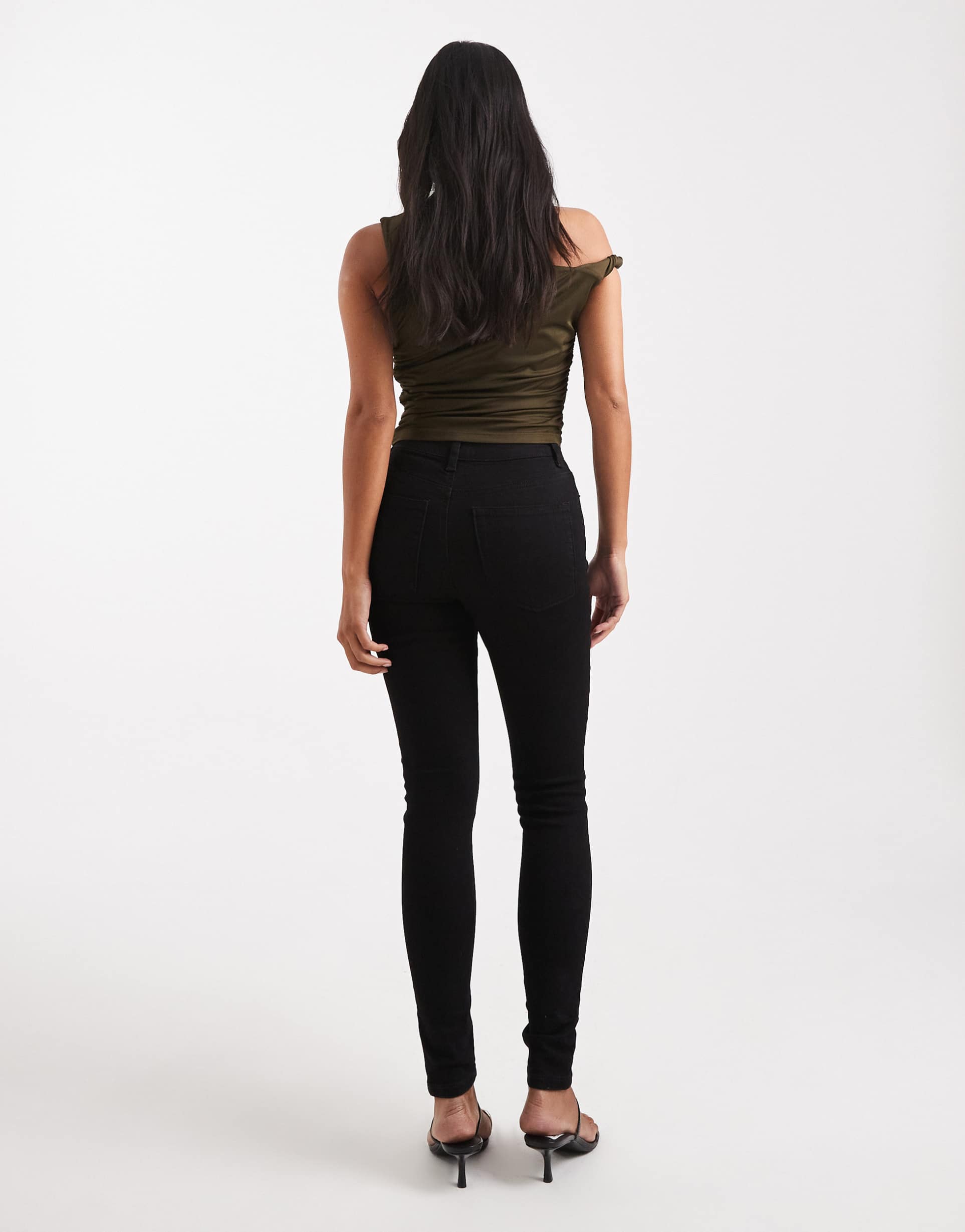 Women Skinny Jeans in Clean Black – Stretchable Slim Fit Denim | PRINDA