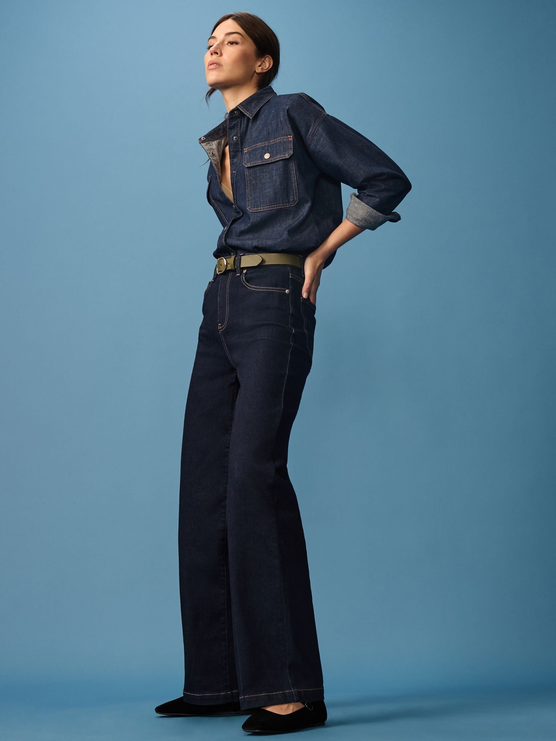 Women Rinse Blue Wide Leg Jeans – High Waist Loose Fit Denim for Everyday Wear in Pakistan | PRINDA