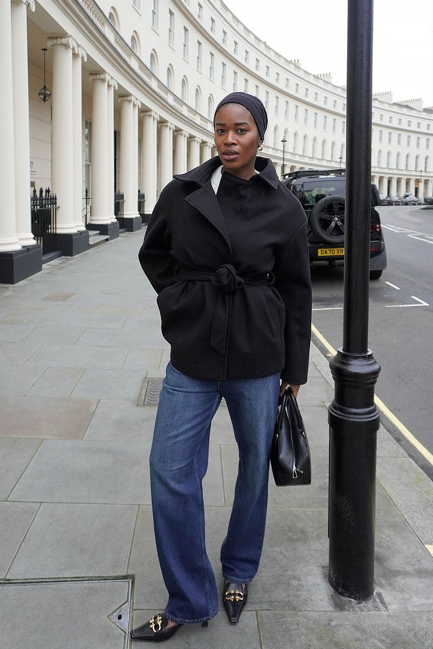 Women Straight High Waist Jeans – Timeless High-Rise Straight Leg Denim for Pakistani Women | PRINDA