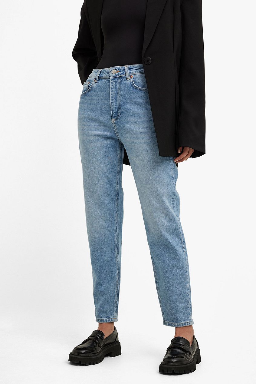 Women Mom High Waist Jeans – Comfortable High-Rise Retro Fit for Pakistan | PRINDA