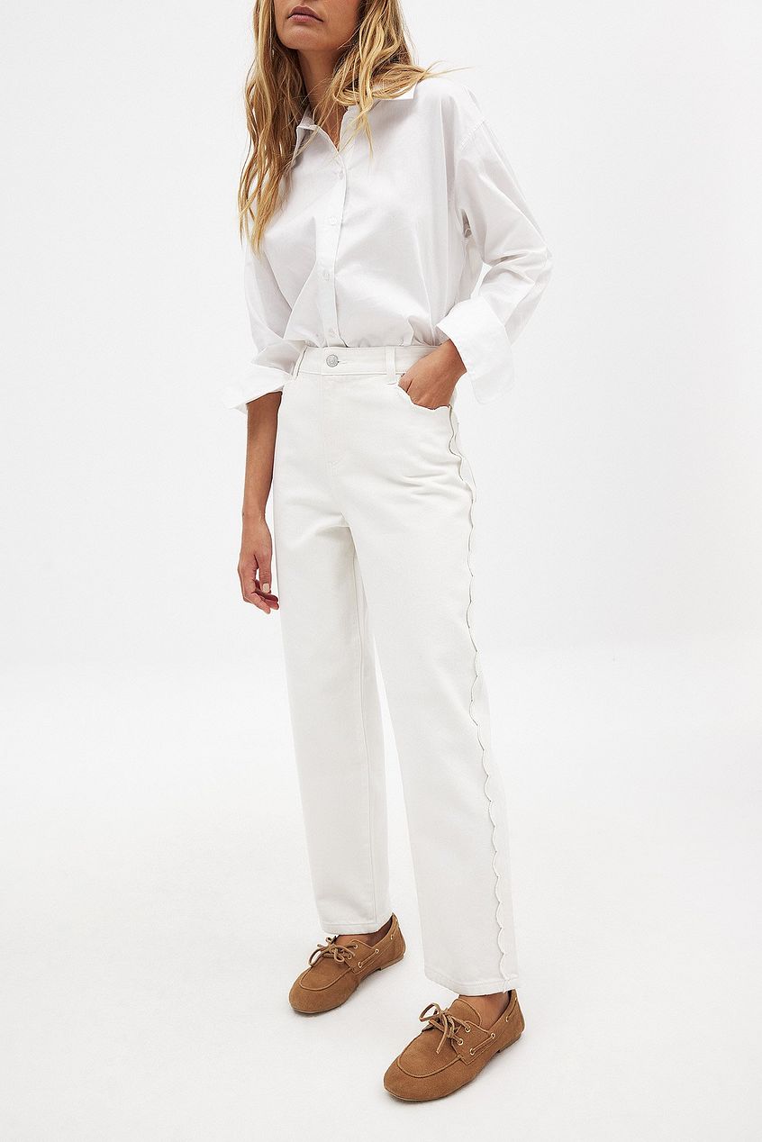 Women Cropped Scallop Detail Denim Jeans – Feminine Scallop Hem, Trendy Cropped Fit | PRINDA