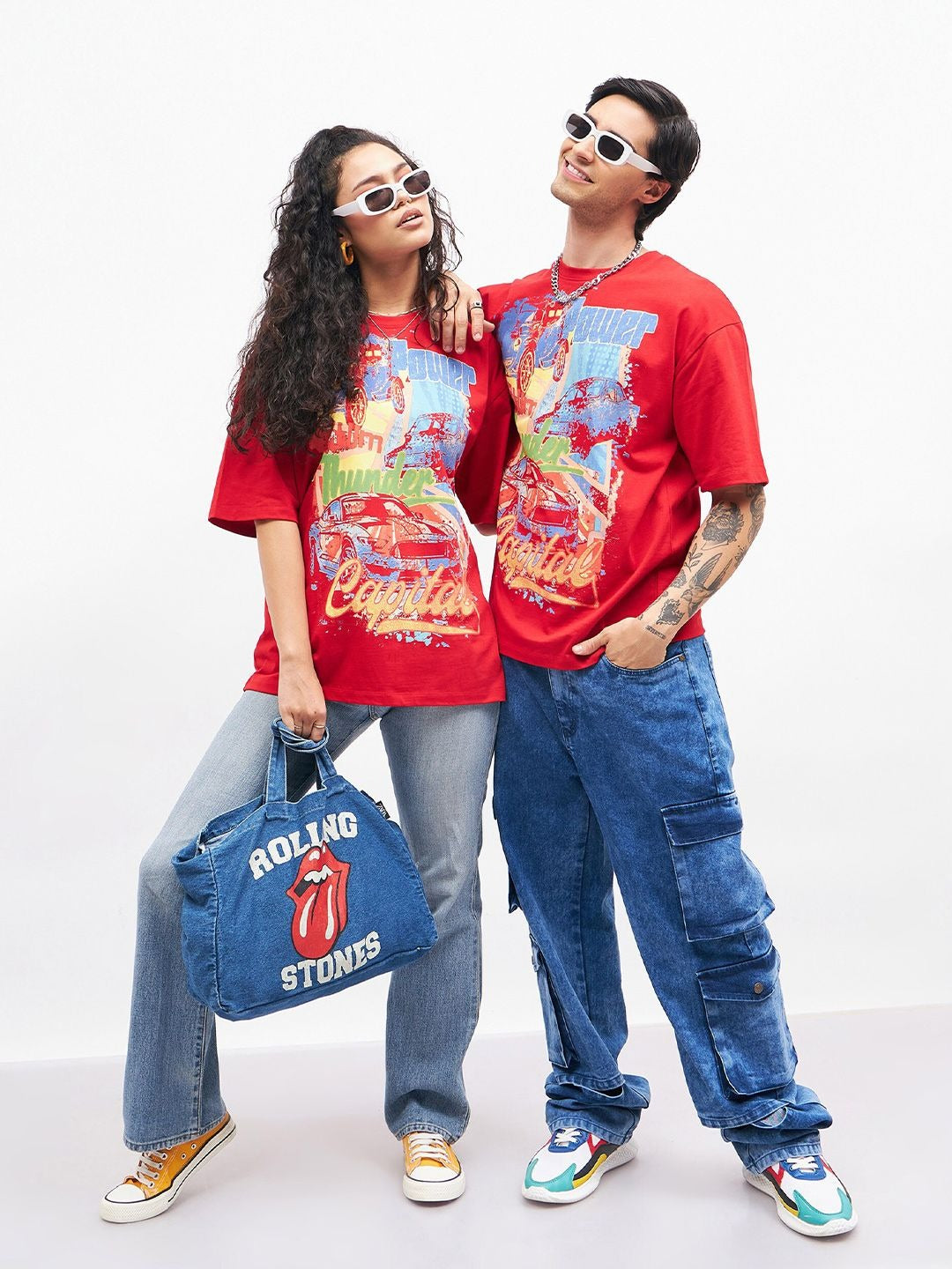 Graphic Printed Oversized Cotton T-shirt – Trendy Streetwear for Men & Women in Pakistan | PRINDA