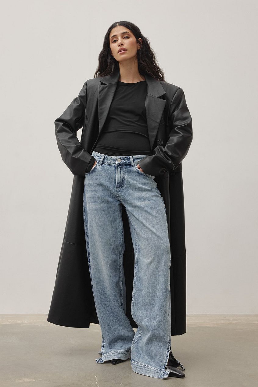 Slit Detail Denim – Trendy High-Rise Jeans with Front/Side Slits for Pakistan | PRINDA