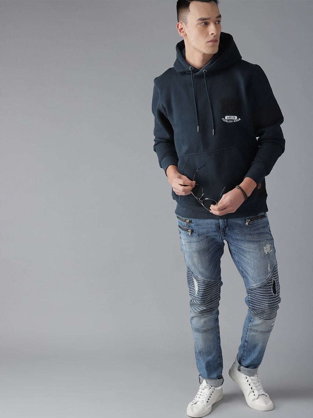 The Lifestyle Co. Men Navy Blue Solid Hooded Sweatshirt – Stylish Cotton Fleece Hoodie in Pakistan | PRINDA