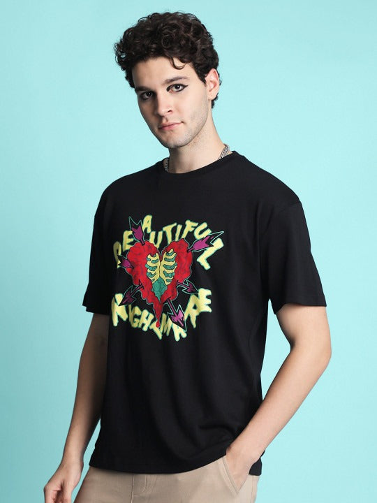 Unisex Graphic Printed Round Neck Cotton T-shirt – Trendy Everyday Wear in Pakistan | PRINDA
