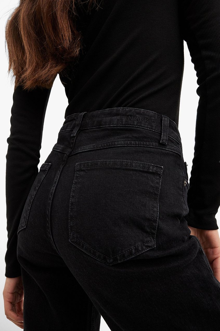 Mom High Waist Jeans for Women – Flattering High-Rise, Vintage Taper & Everyday Comfort in Pakistan | PRINDA