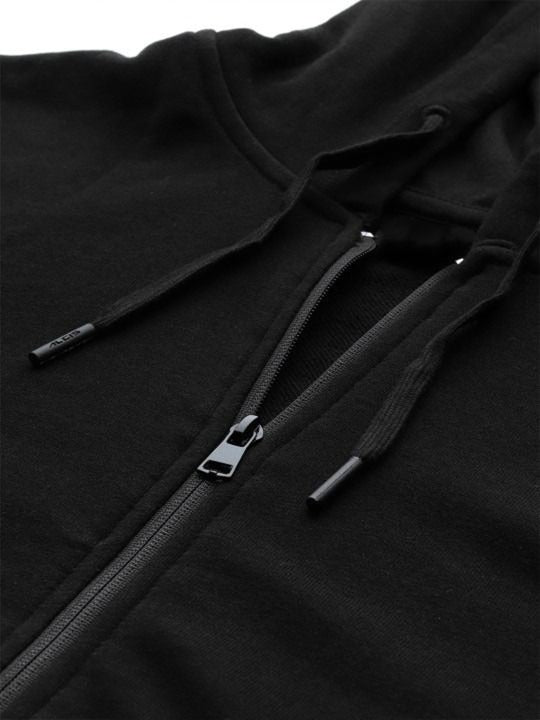 Men Black Relaxed Fit Hoodie – Comfortable Cotton Sweatshirt for Everyday Wear in Pakistan | PRINDA