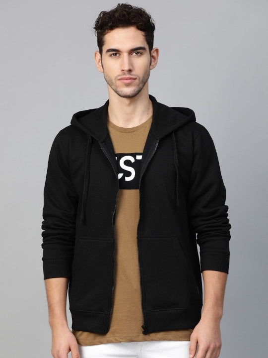 Men Black Solid Hooded Sweatshirt – Cotton Fleece Pullover Hoodie for Men in Pakistan | PRINDA